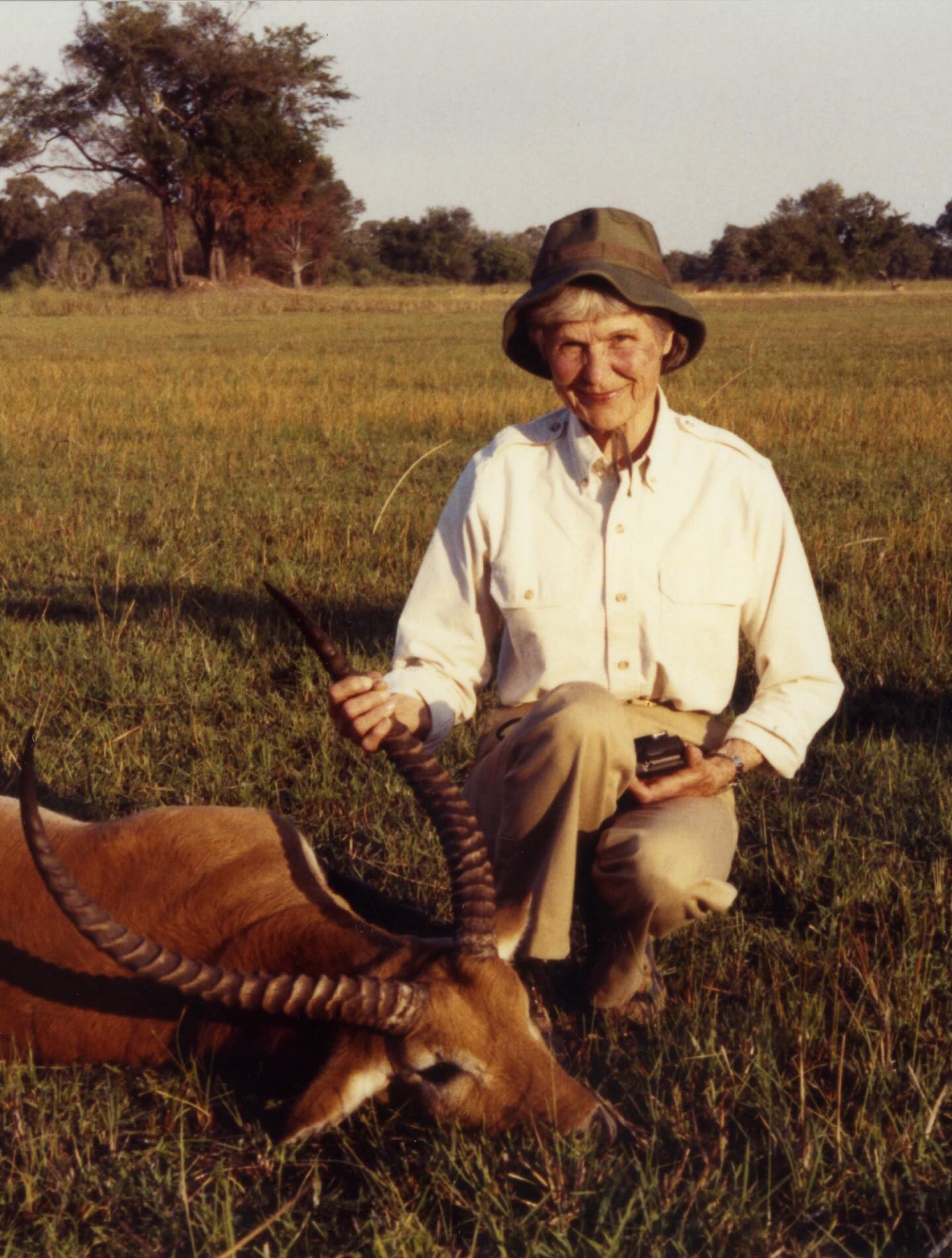If you were fortunate enough to meet Janelle Cooper, you will know that this statement about her from The Guru, is true: “Jane Ellen Marks Cooper, my bride of 60 years.  I have lightly termed her “The Countess”, as that is the only title I may apply to the consort of a “Guru”. The Countess is the only person I have ever encountered, either in person or by reputation, who is without flaw.  Life has handed her its full share of tribulation, fulfillment, and adventure, and she has met each successive year with unmatched wisdom, courage, and pleasure – in equal measure.  The Countess is one of God’s best handworks.  I must have led a truly exemplary life in my previous incarnation if I deserve her in this one”